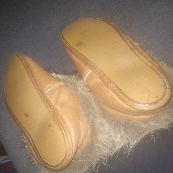 Source Unknown Tan Fur Women's Slippers - Picture 3 of 4